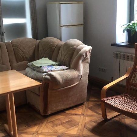 Hostel Mif Ivano-Frankivsk Eksteriør billede