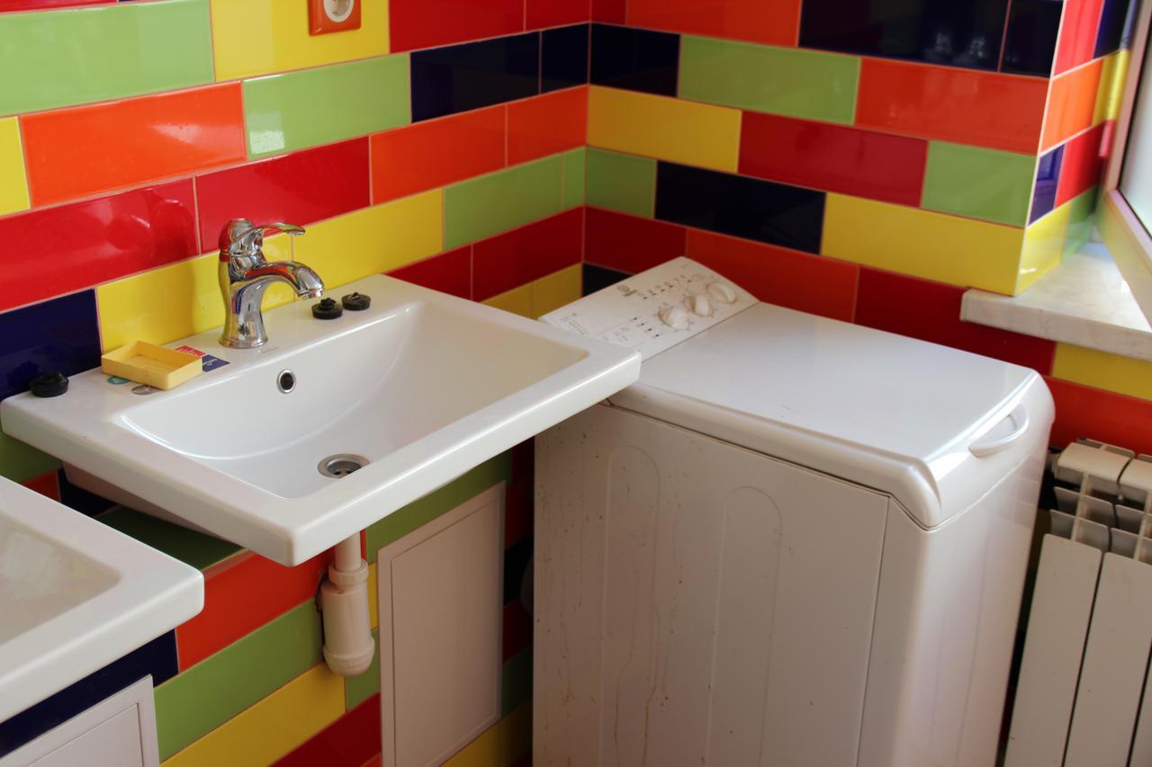 Hostel Mif Ivano-Frankivsk Eksteriør billede