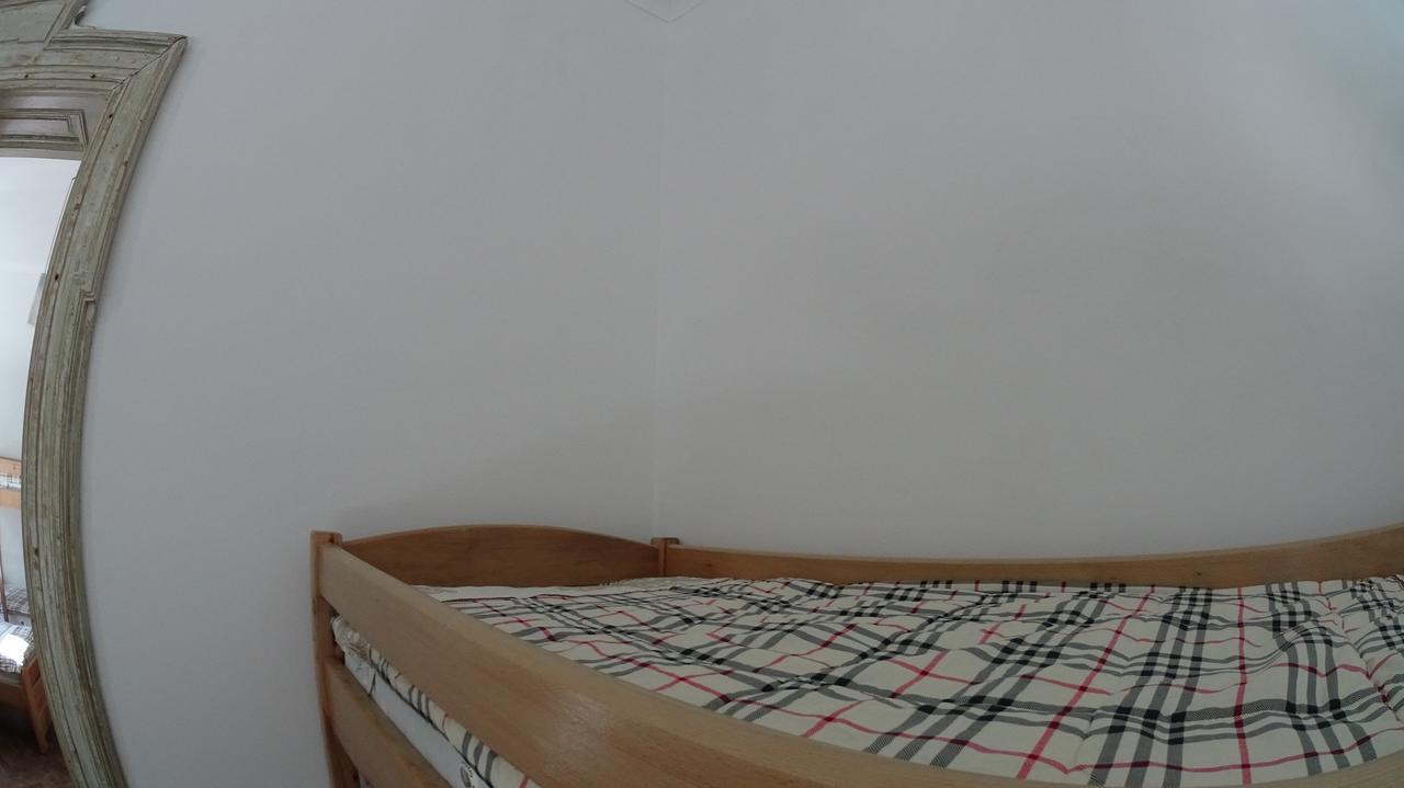 Hostel Mif Ivano-Frankivsk Eksteriør billede